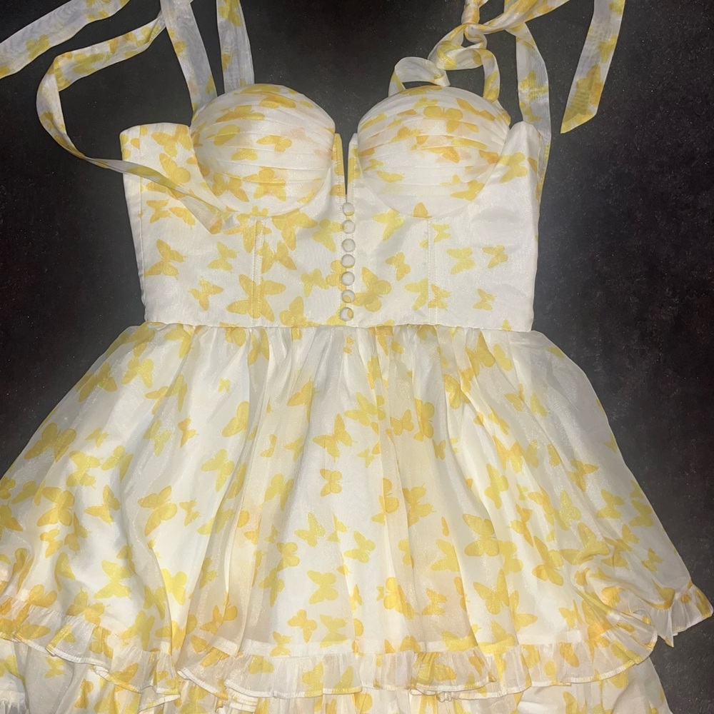 Elegant Yellow Butterfly Print Dress